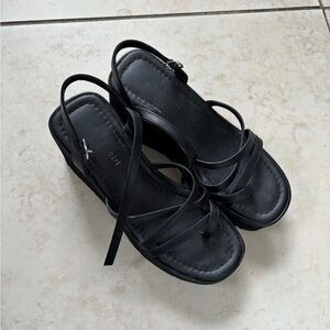 Elegant Black Strappy Platform Sandals